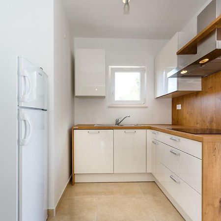 Apartman Maslina Крк Екстер'єр фото