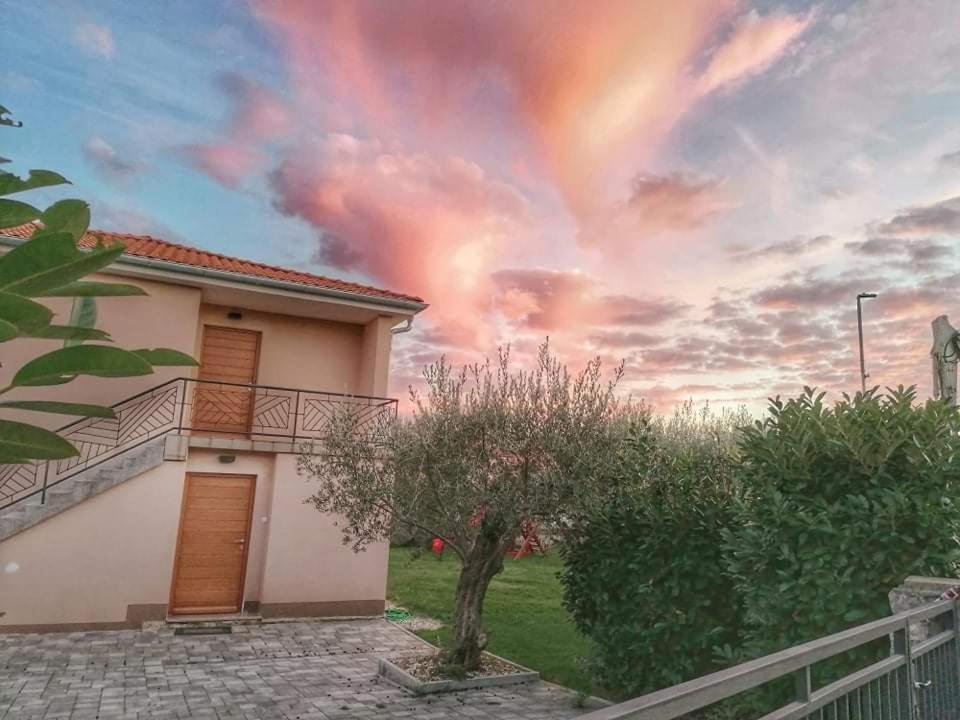 Apartman Maslina Крк Екстер'єр фото