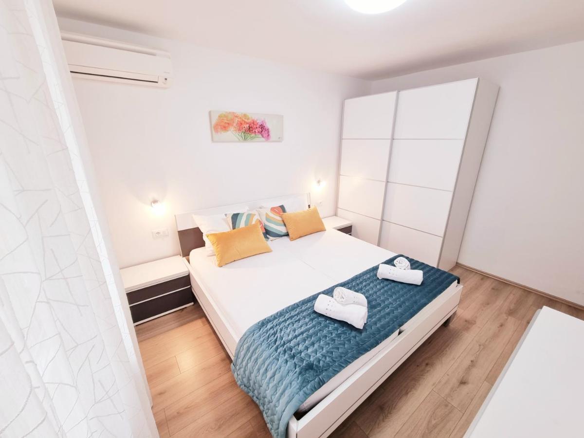Apartman Maslina Крк Екстер'єр фото