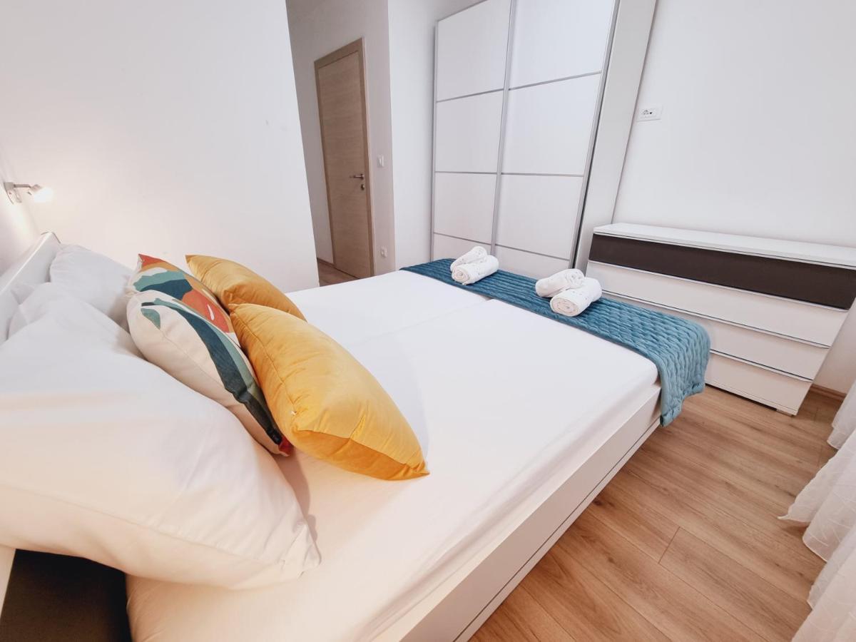 Apartman Maslina Крк Екстер'єр фото